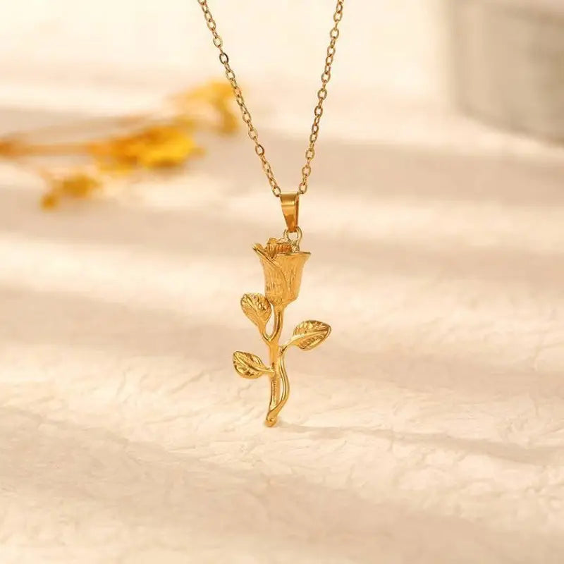 18K Stainless Steel Tarnish Free Rose Necklace | 40NK9529