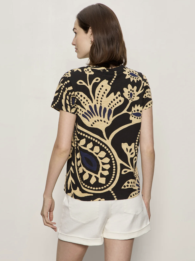 The Perfect Tee Mega Shapeshift