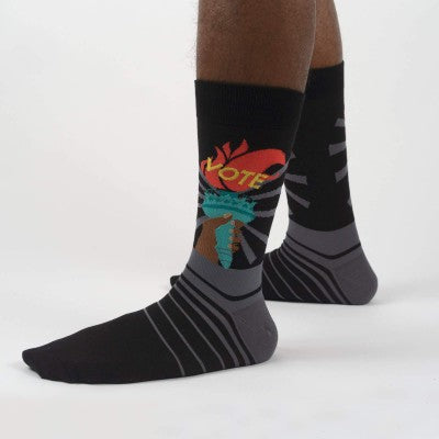 Liberty Enlights The World Men's Crew Socks