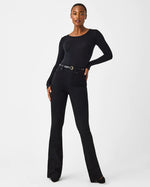 Load image into Gallery viewer, Flare Jeans - Clean Black
