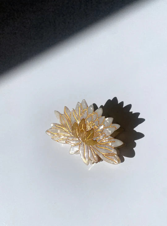 Hand-painted Water Lily Flower Claw Hair Clip | July Birth Flower - White