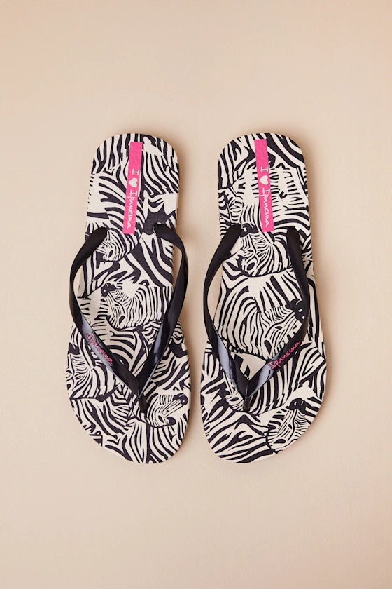 Ipanema Animal Print Vi Sandals