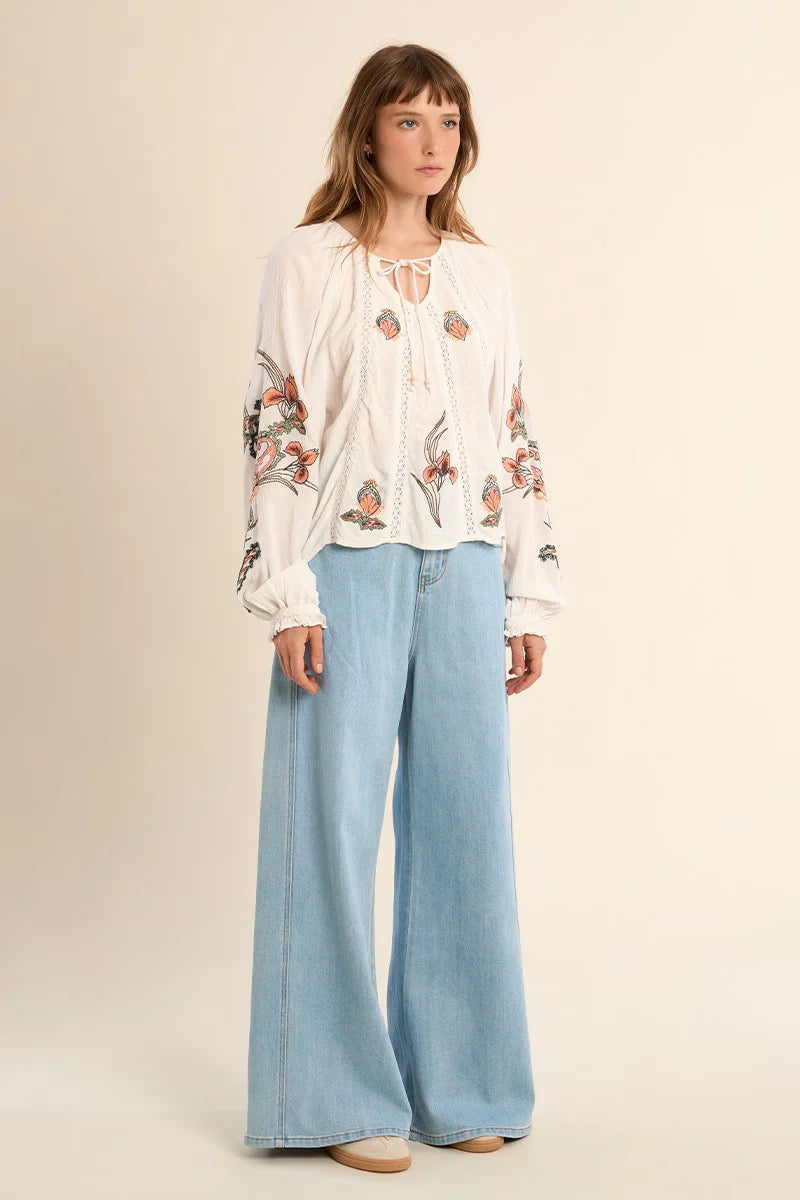 Blouse With Floral Embroidery ZP102EE