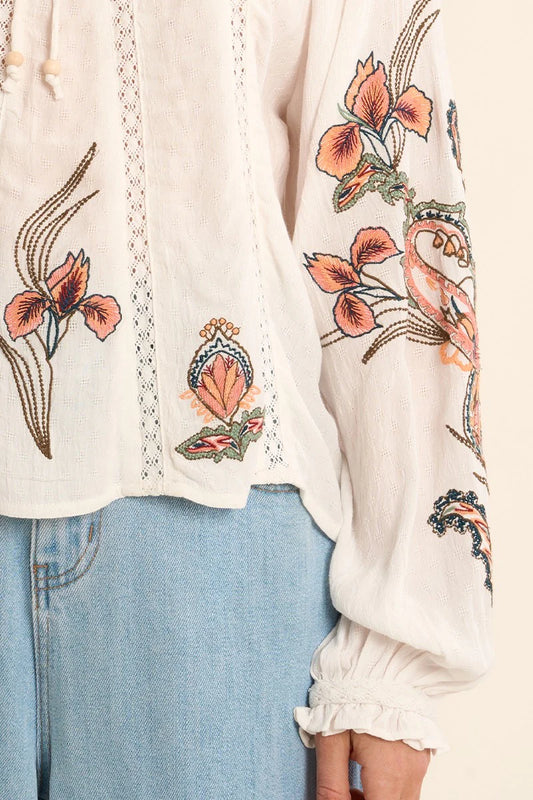 Blouse With Floral Embroidery ZP102EE