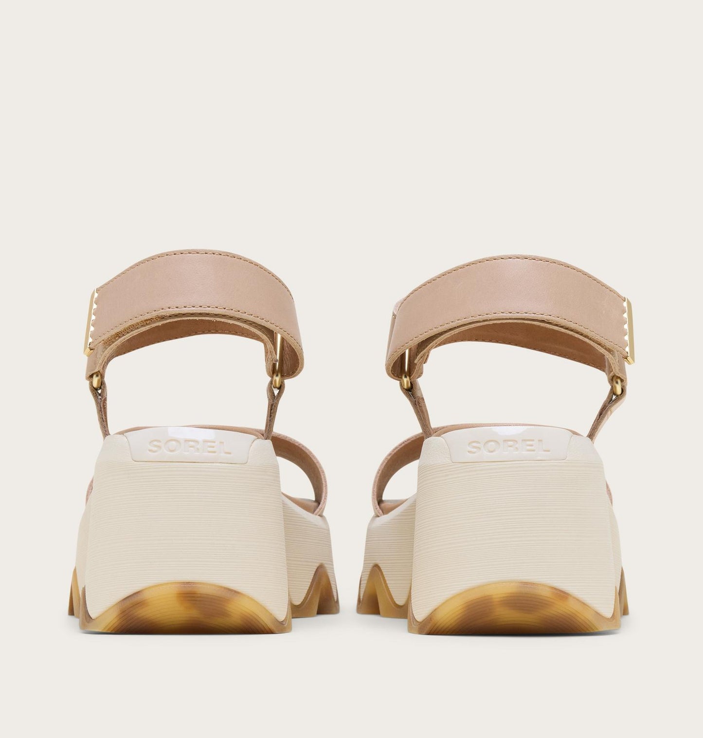 Kinetic Aura Y-Strap Women's Sandal