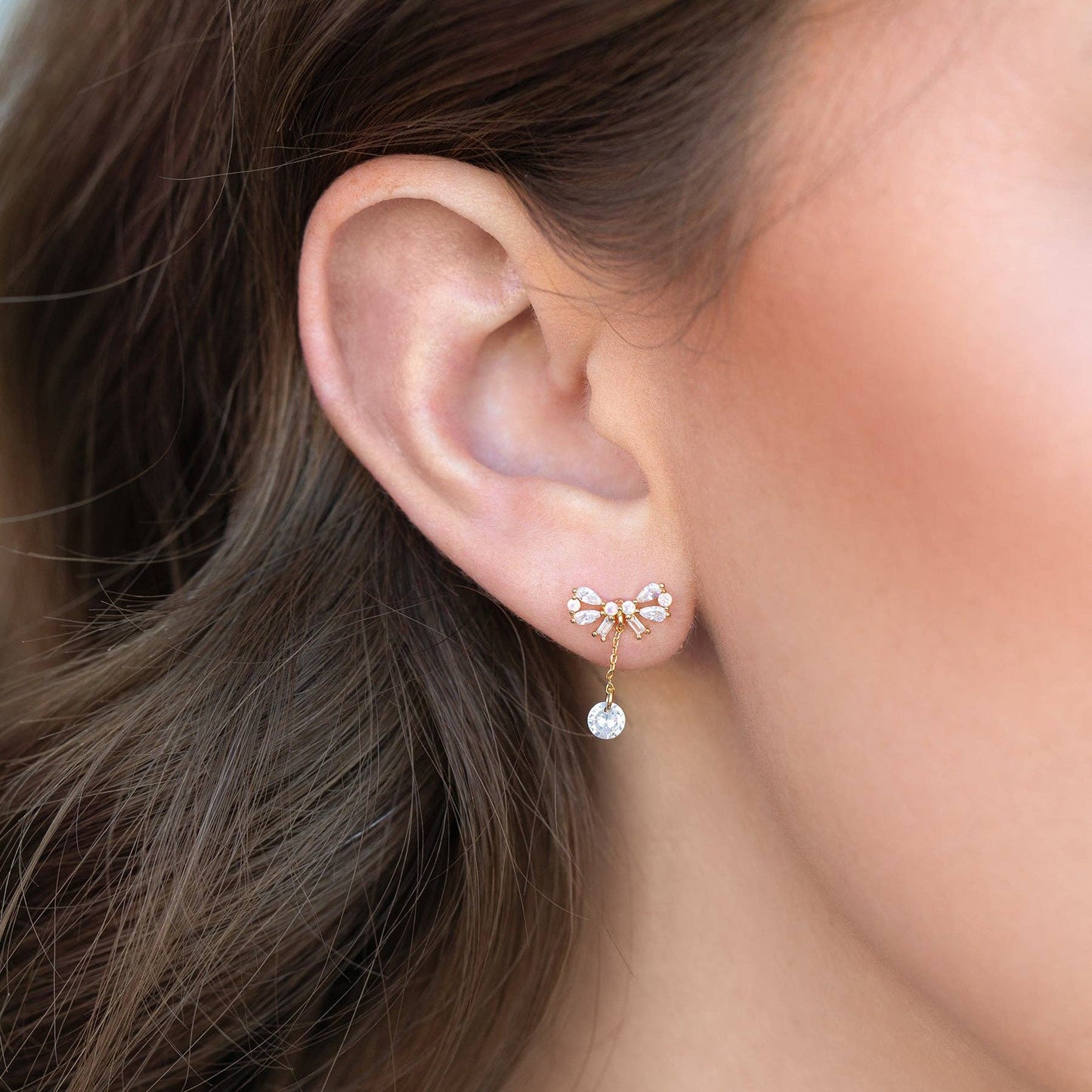 Mini Bow Dew Drop Earrings: Gold