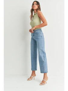 The Classic HR Wide Leg Medium Wash