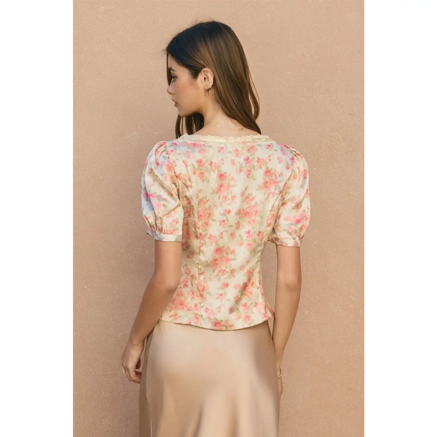 Wildflower Waltz Balloon Short Sleeves Blouse