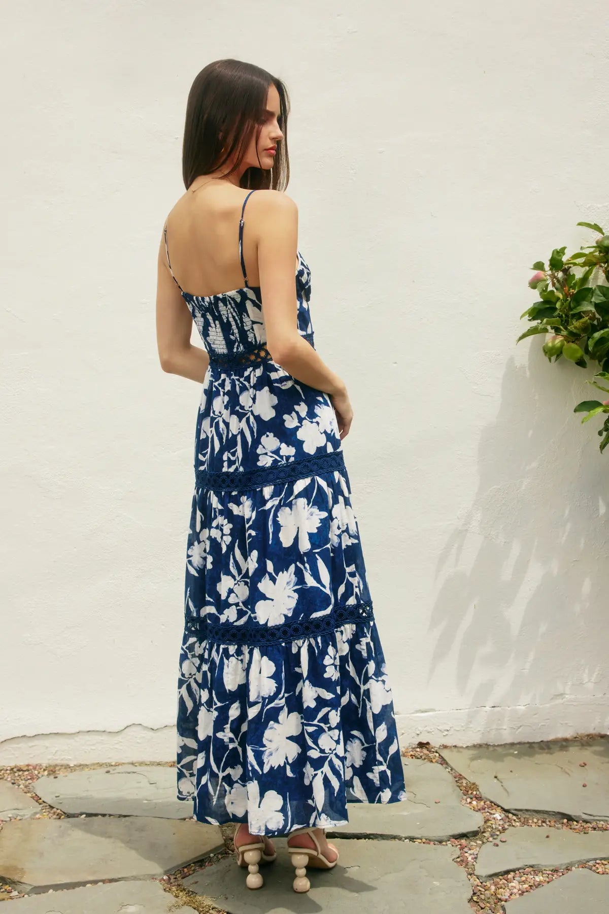 Lace Inset Tiered Maxi Dress
