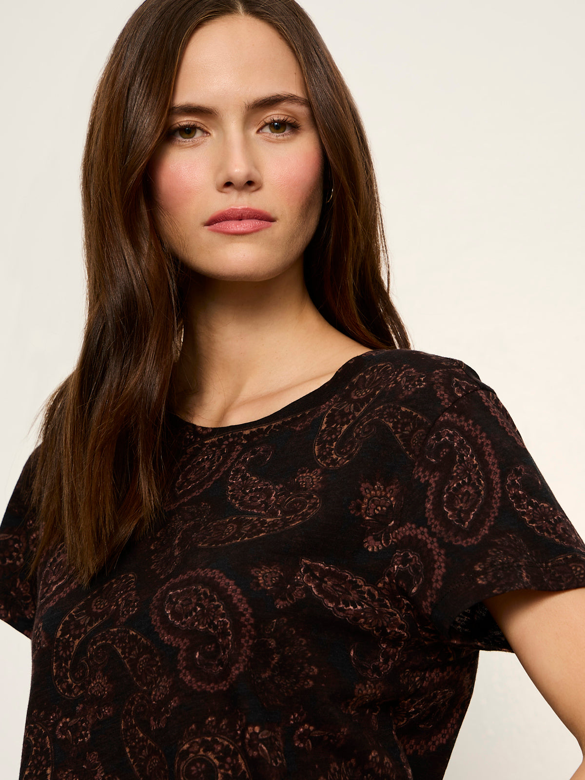 The Perfect Tee Cocoa Paisley