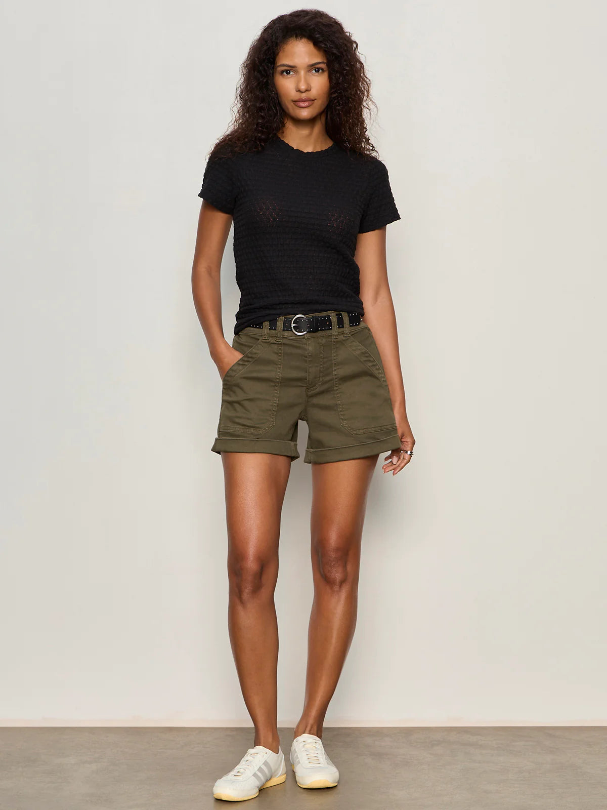 Wander On Short Burnt Olive