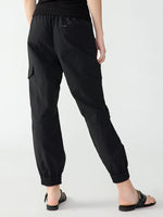Load image into Gallery viewer, Lola Cargo Semi High Rise Pant
