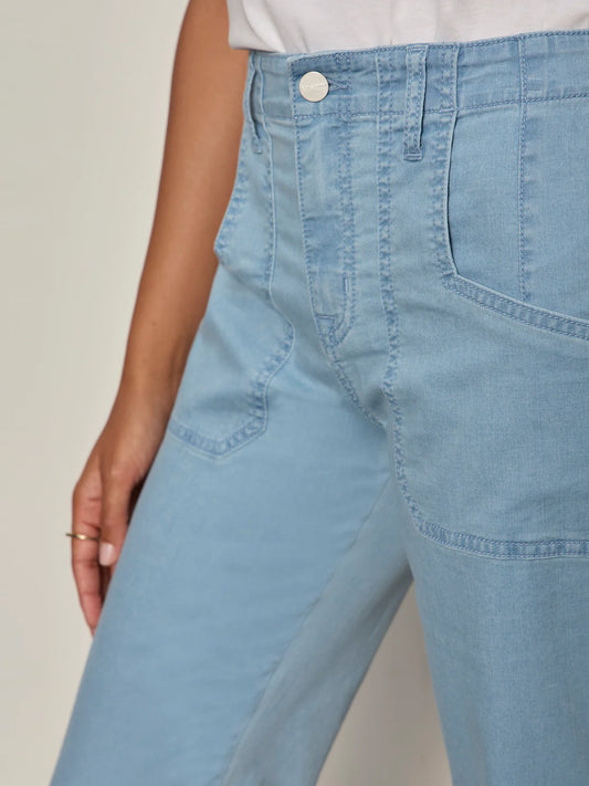 Retreat Crop Jean - Skyline