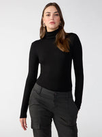 Load image into Gallery viewer, Essential Turtleneck
