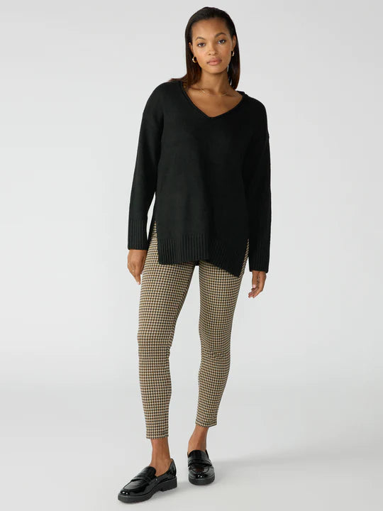 Casual Cozy V-Neck Sweater Black