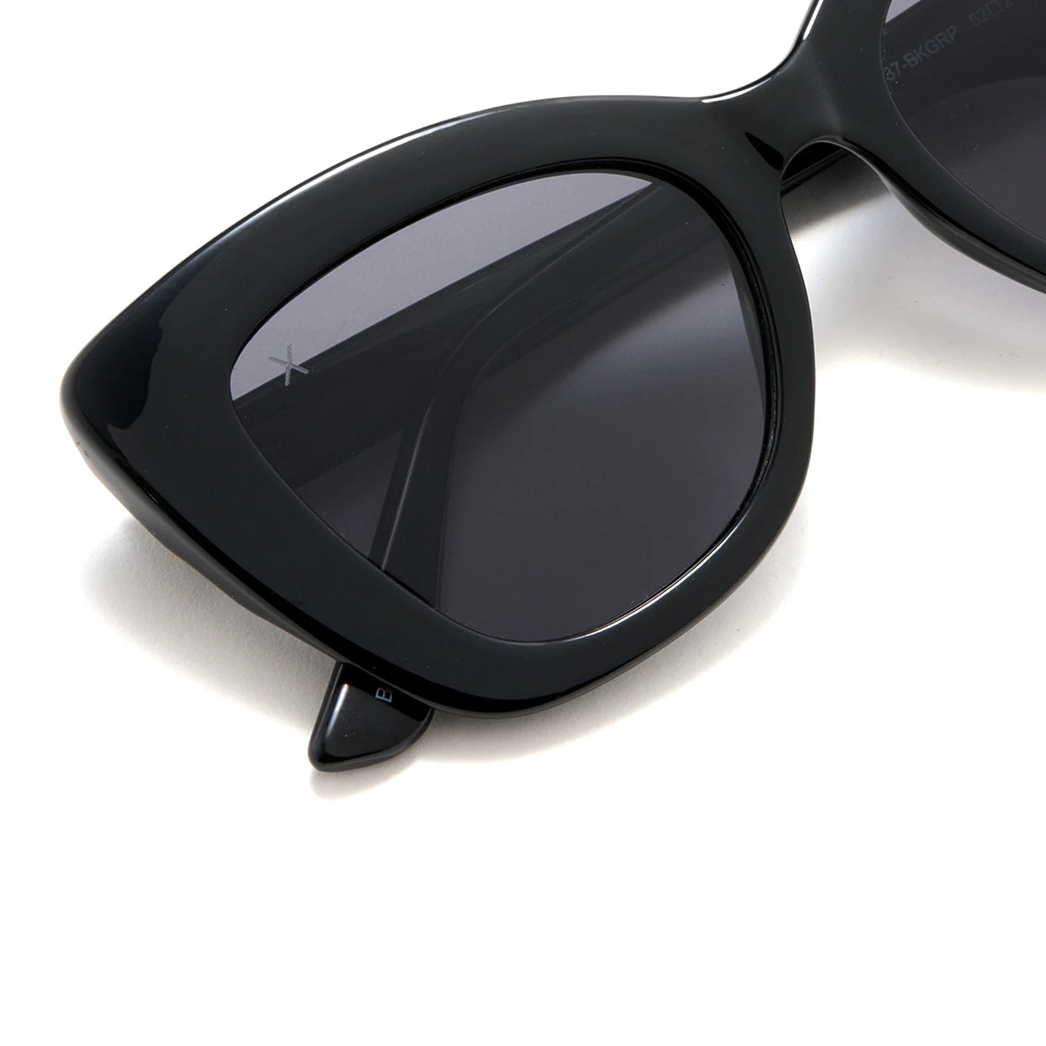Beverly Black & Grey Lens Polarized Sunglasses