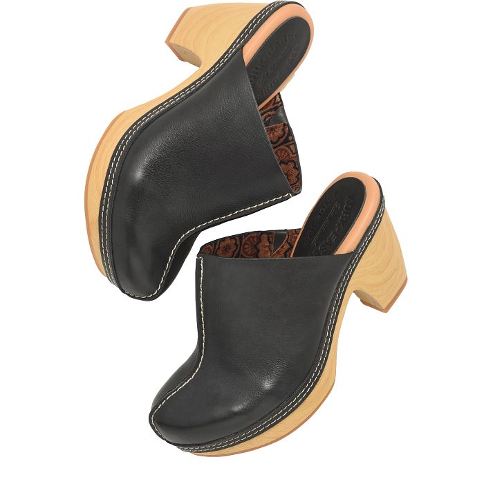 Gwendolyn Clog