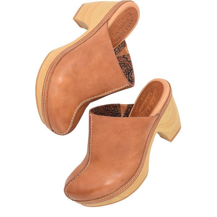 Gwendolyn Clog