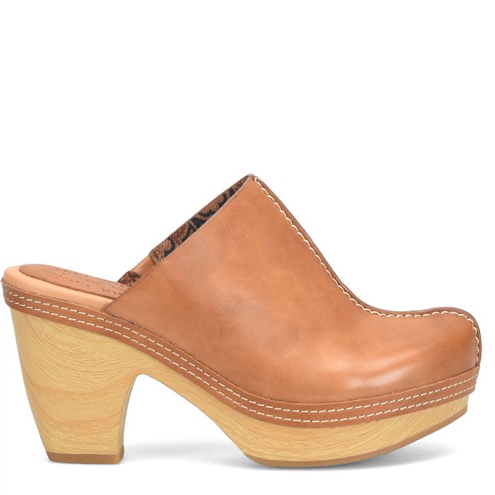 Gwendolyn Clog