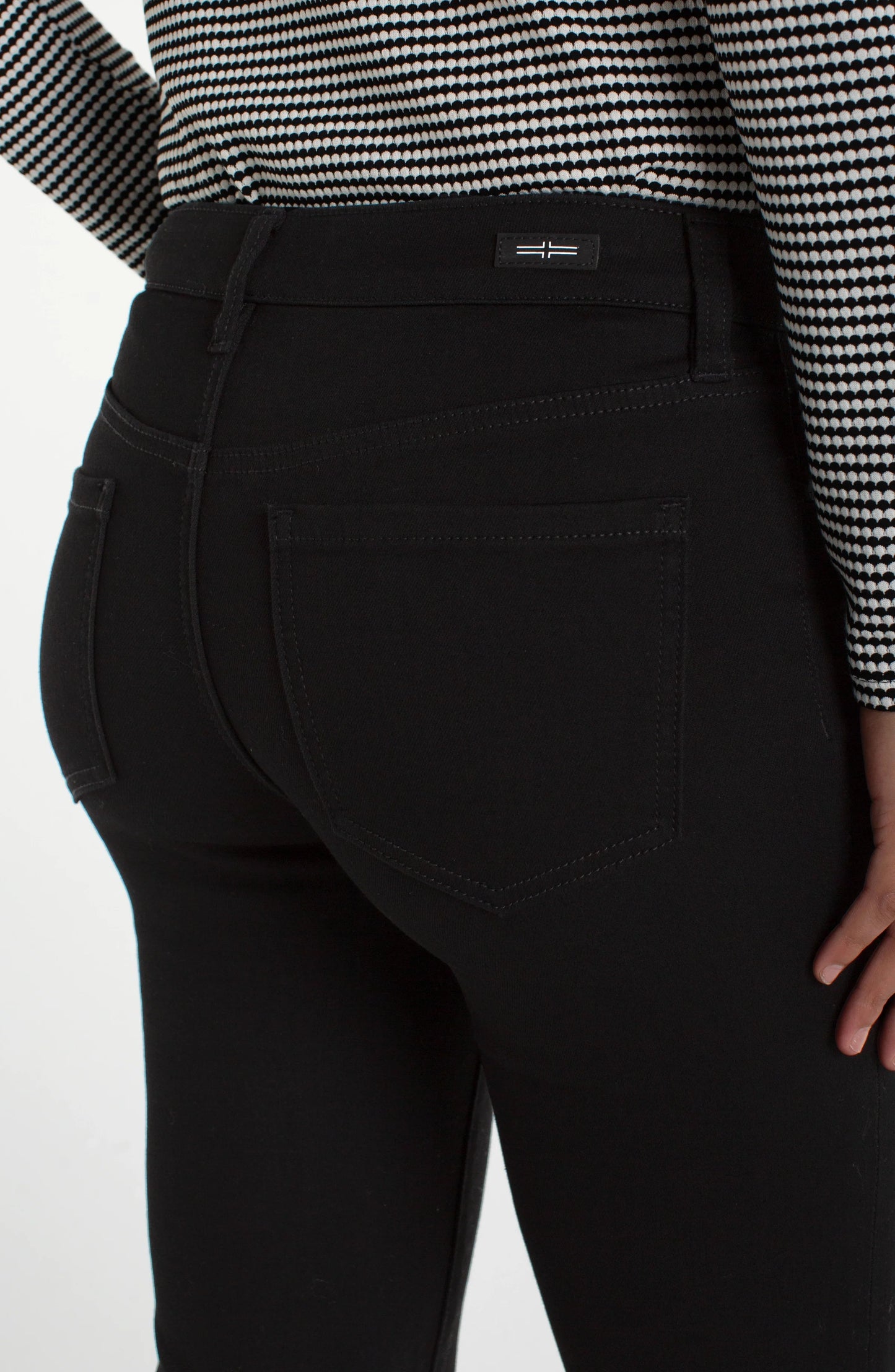 Capri With Slit Pants