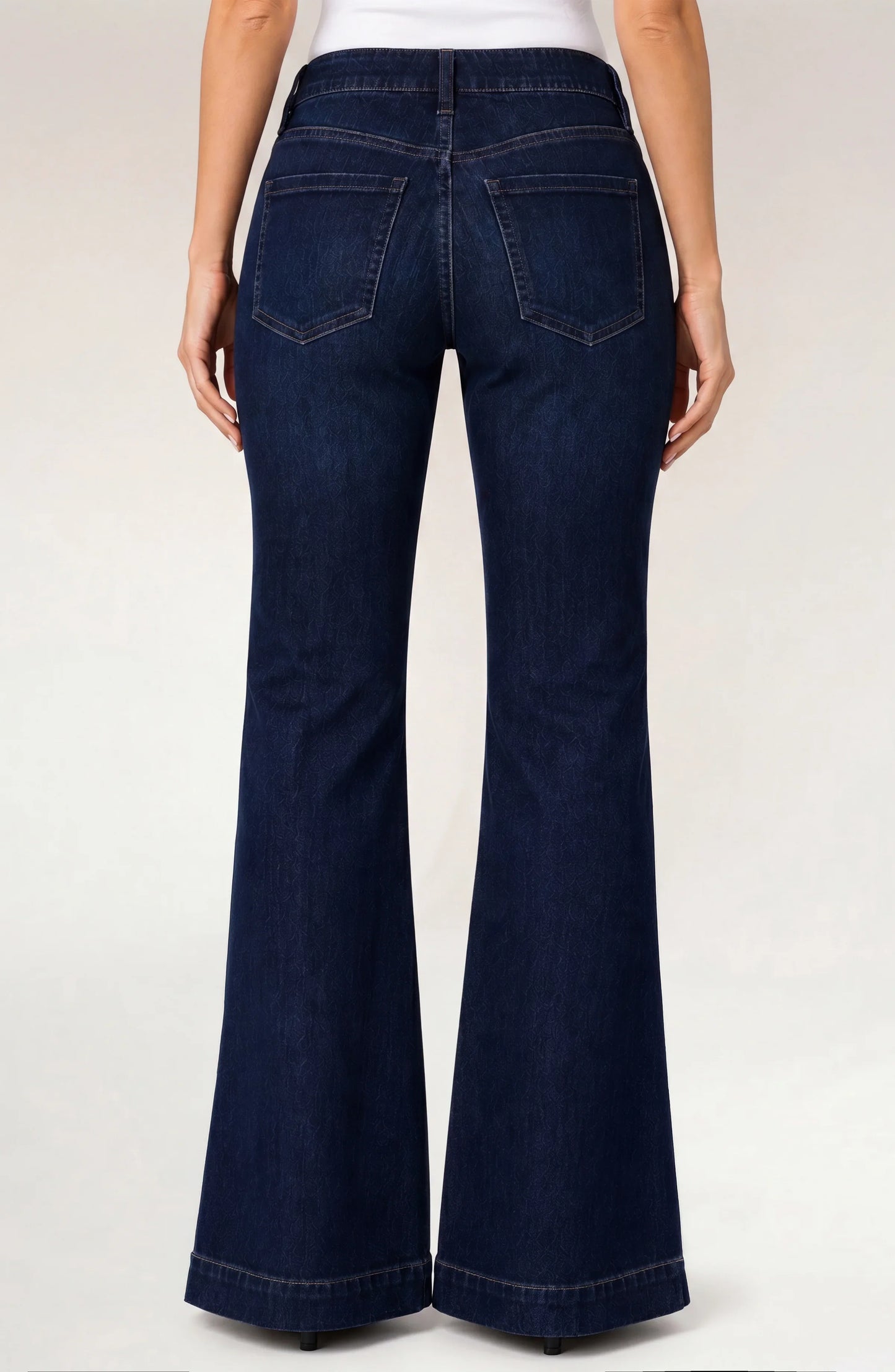Lucy Bootcut Wide Jeans