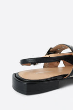 Load image into Gallery viewer, Pearl Slingback Ballet Flat
