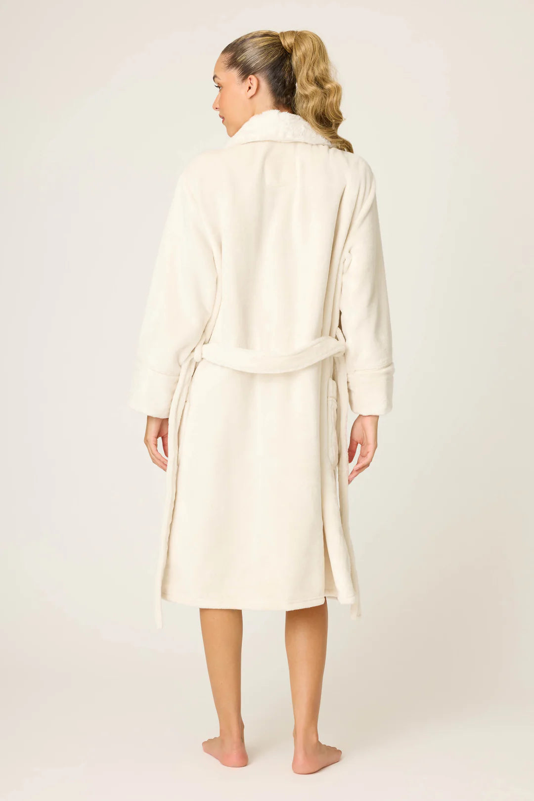 Luxe Plush Solid Ivory Robe