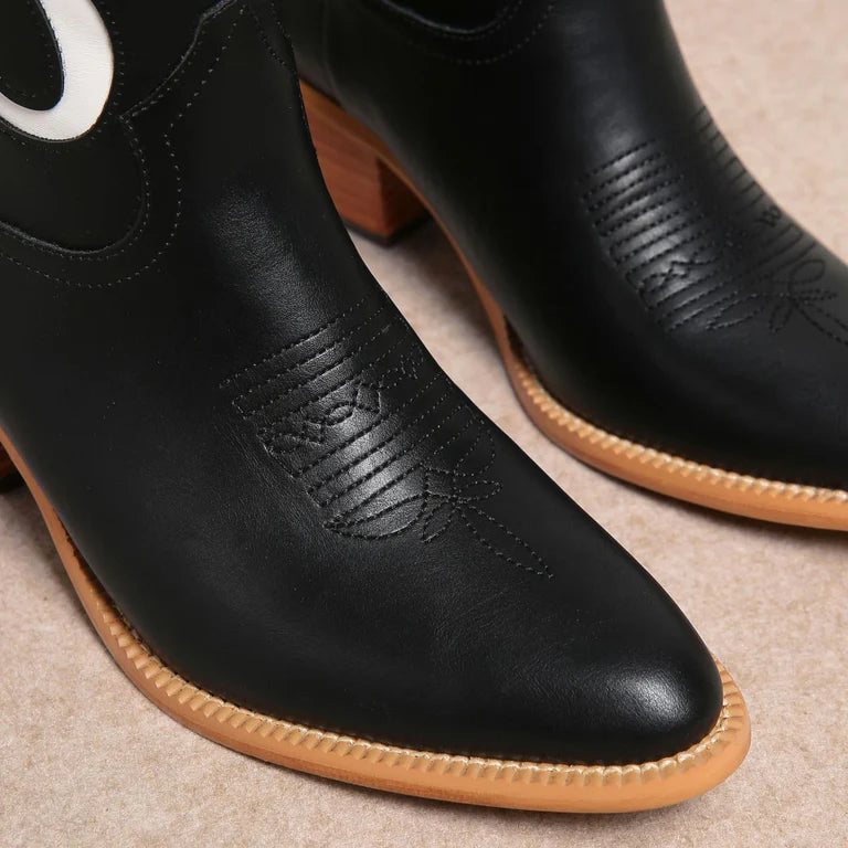 Ruby Western Boots - Black/White