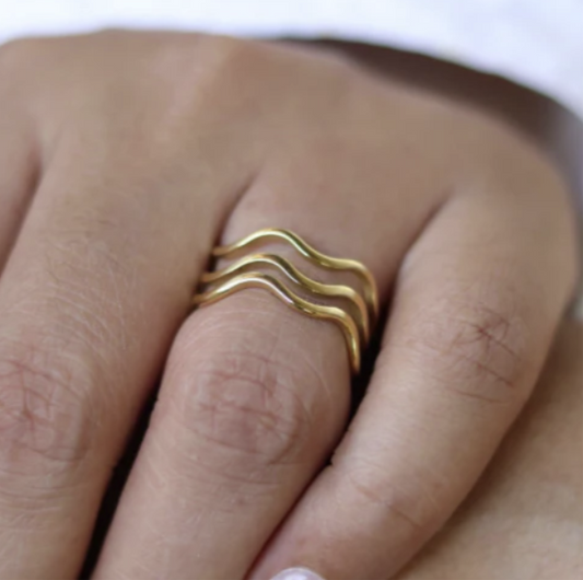 18K Gold-Filled Wave Ring