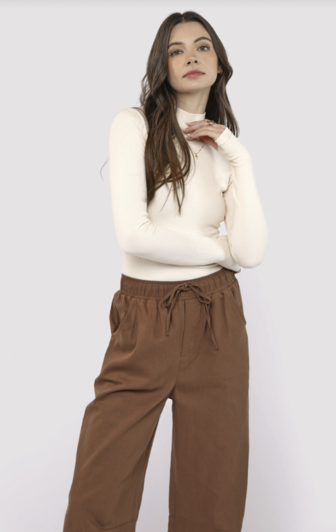 Ronan Mock Neck Top W Thumbholes