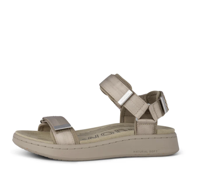Line Sandal