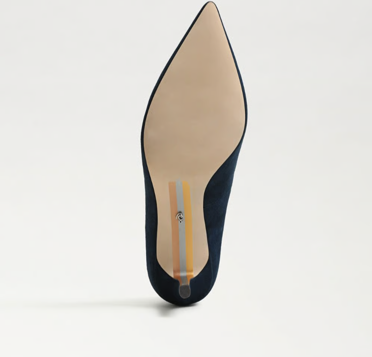 Vienna Kitten Pump
