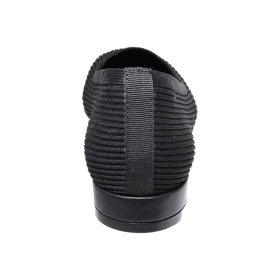 Union Stretch Fabric Square Toe Pump