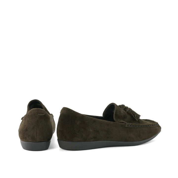 Vespera Tassel Loafers