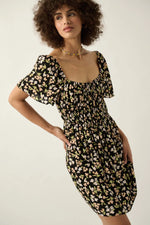 Load image into Gallery viewer, Floral Scoop Neck  Dress
