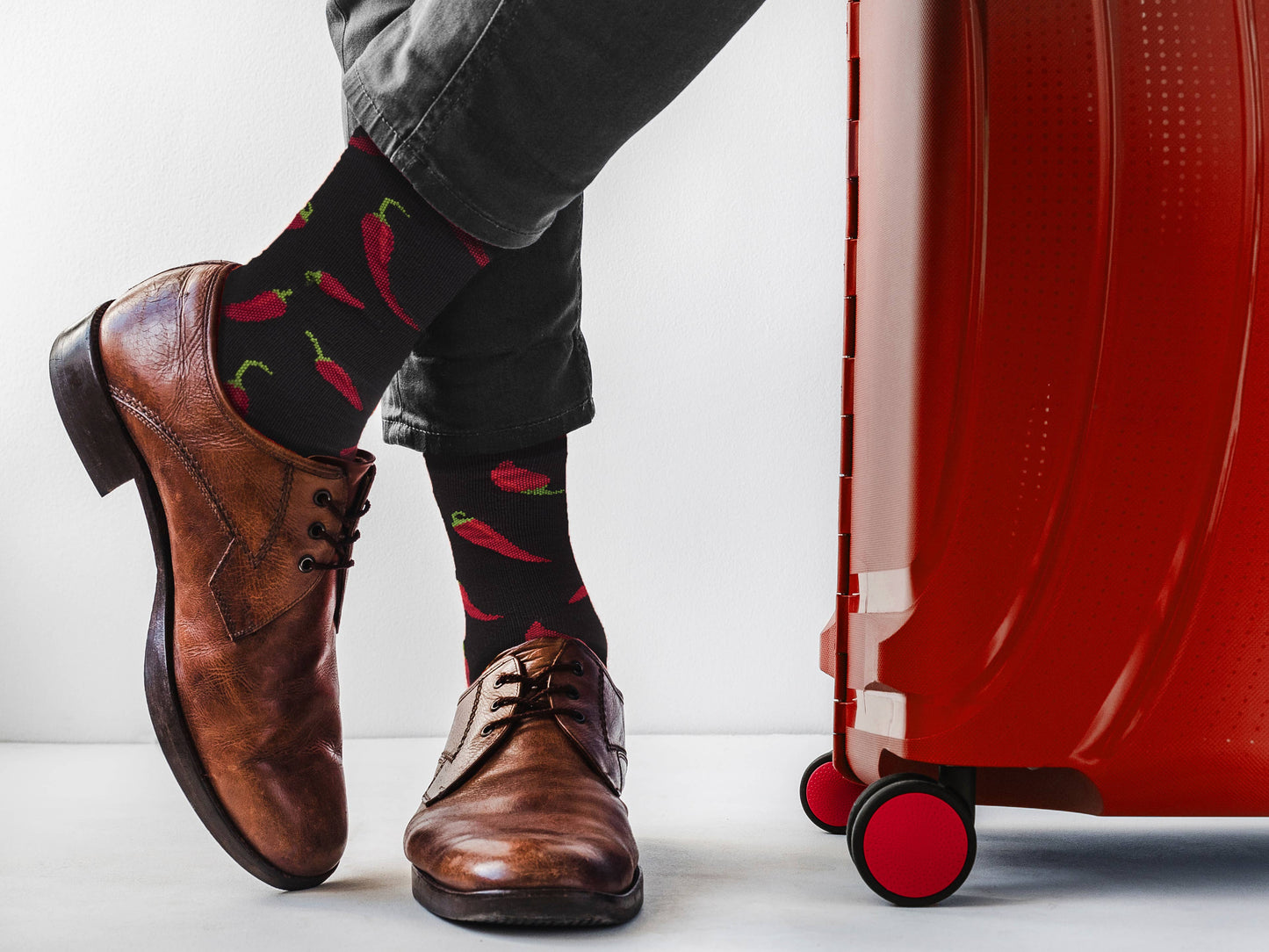 Memoi Chili Pepper Bamboo Compression Socks