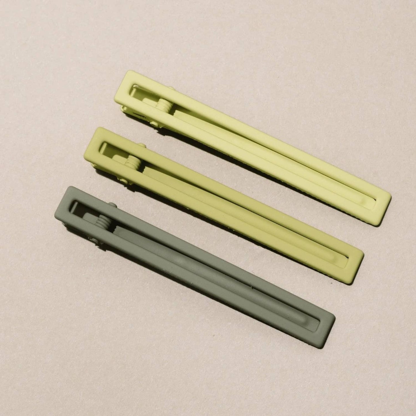 Yarrow | Alligator Hair Clips | Assorted | Metal Hair Pins: Sunset