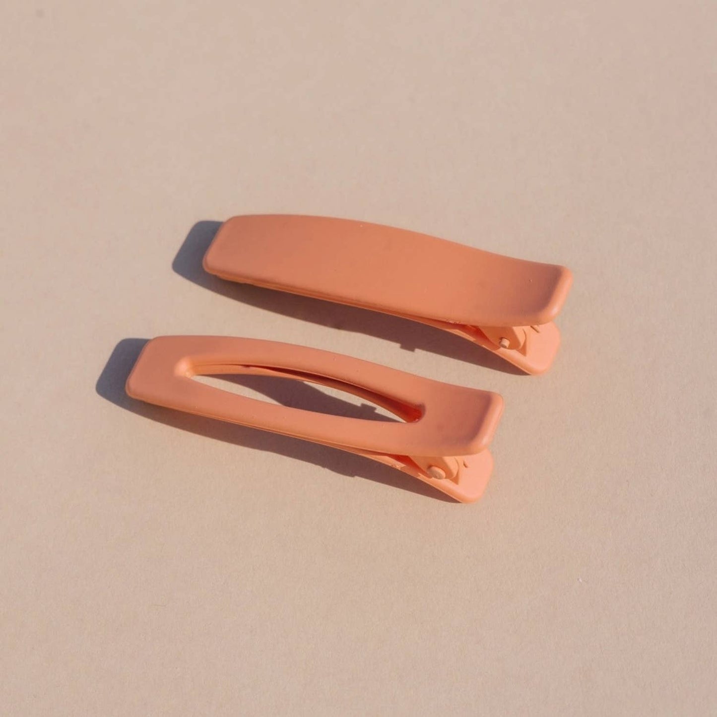 Lani | Alligator Hair Clip | Acrylic Hair Pin | Peach
