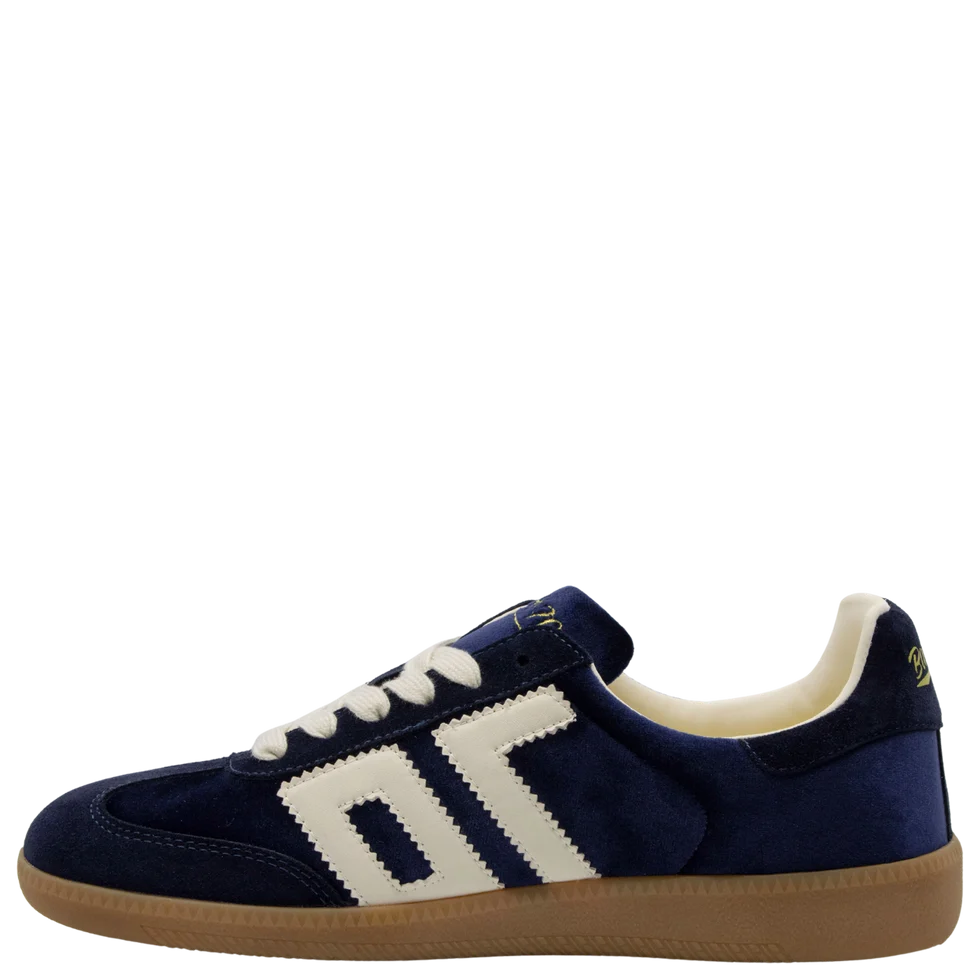 Cloud W26 in Velvet Royal Butter Sneakers