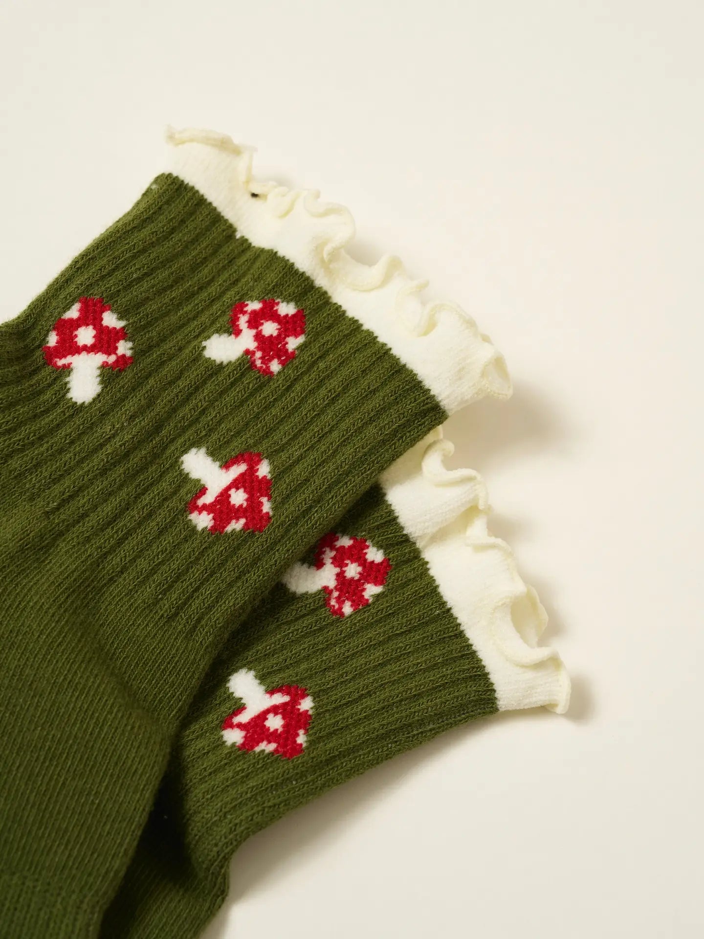 Mushroom Ruffle Grip Pilates Socks