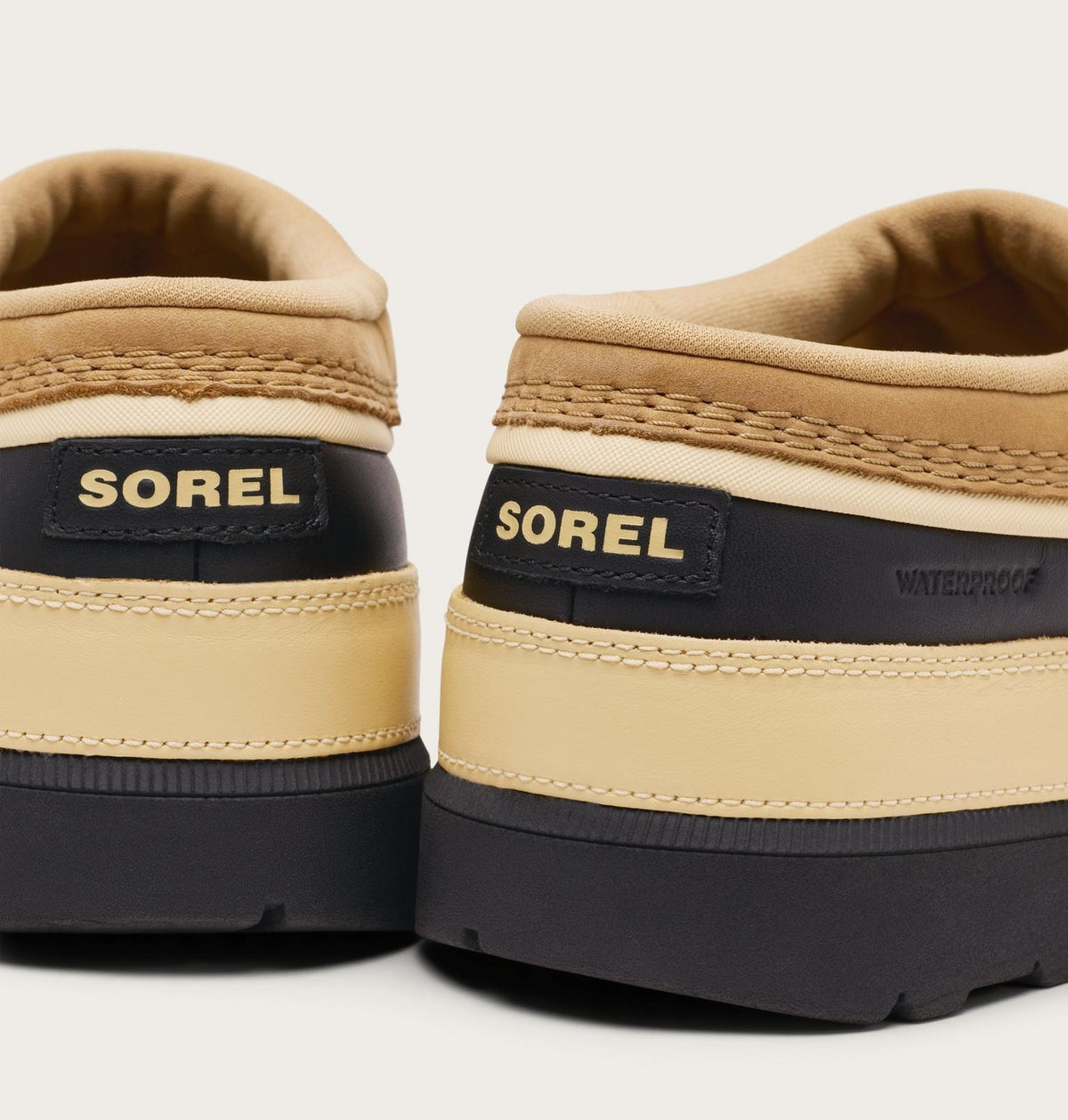 Ambler™ Women's Waterproof Clog