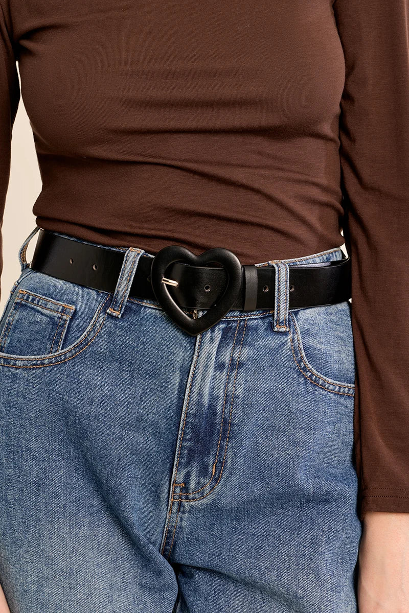 Belt With Heart Buckle (R1726EH)