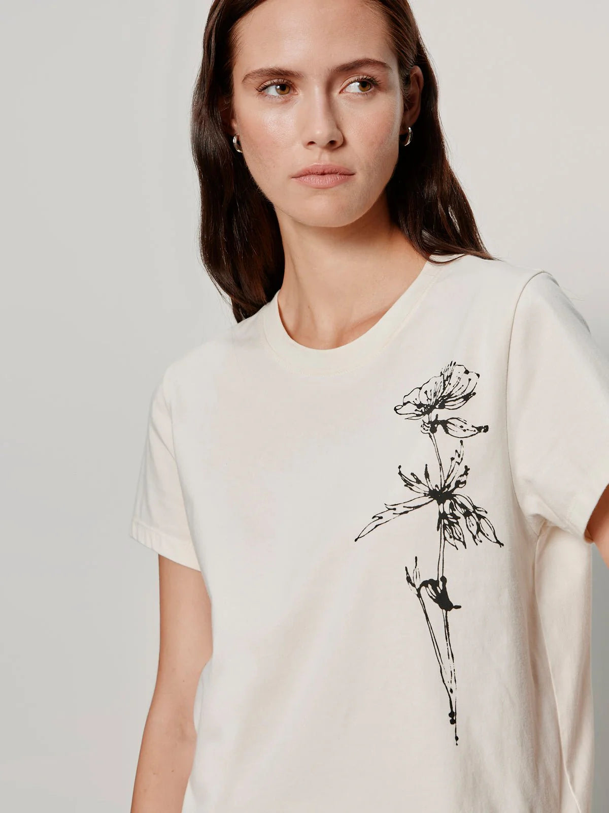 Timeless Tee - Collagen with Dandelion