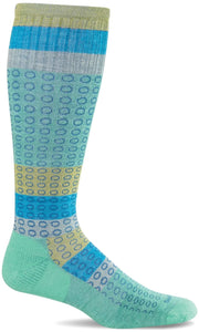 Women's Full Circle | Moderate Graduated Compression Socks | Wide Calf Fit