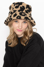 Load image into Gallery viewer, Winter Leopard Teddy Sherpa Bucket Hat
