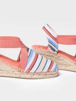 Load image into Gallery viewer, Tarbes Striped Espadrilles
