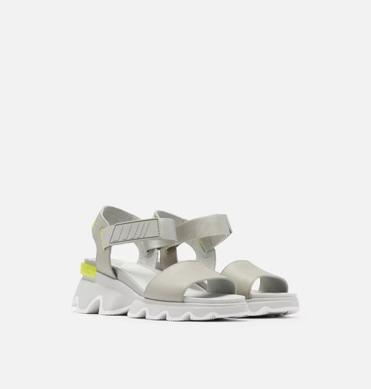 Kinetic Women's Sandal Dove