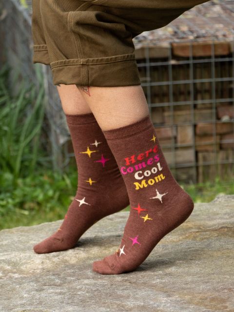 Here Comes The Cool Mom Womens Crew Socks
