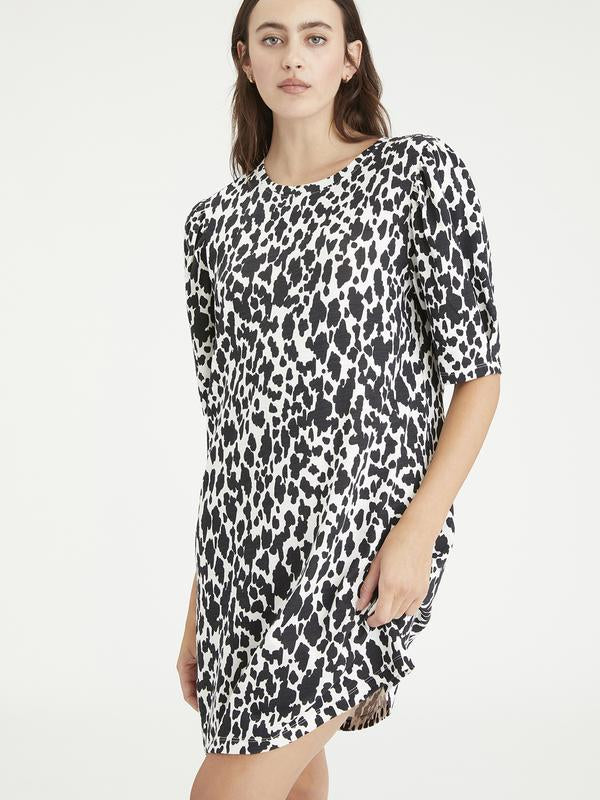 So Volume T-Shirt Dress