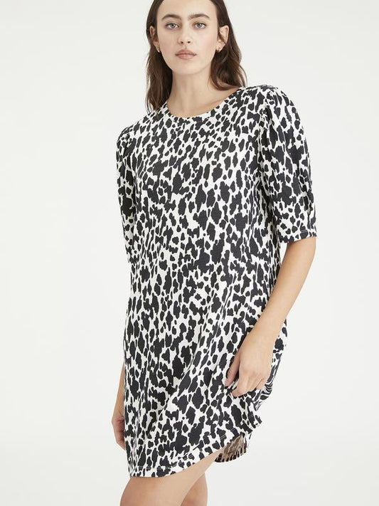 So Volume T-Shirt Dress